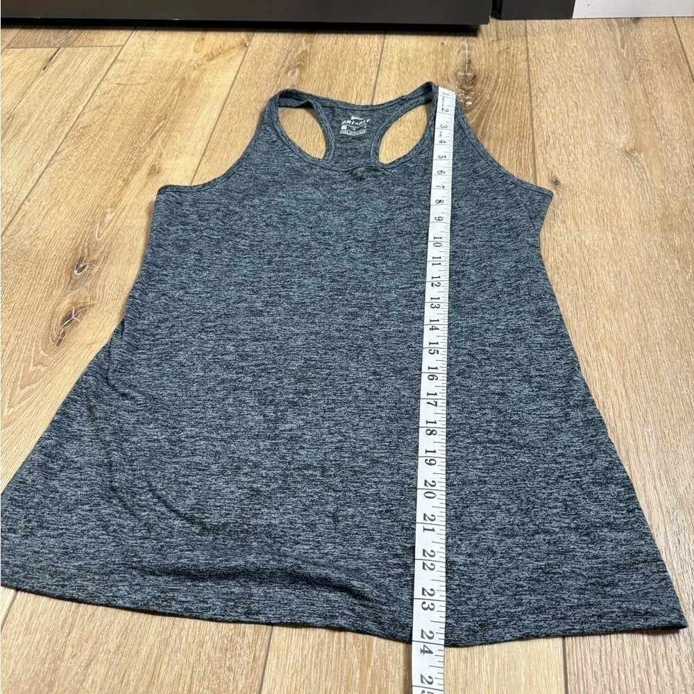 Nike Dri-Fit Gray Tank Running Active Women’s Medium